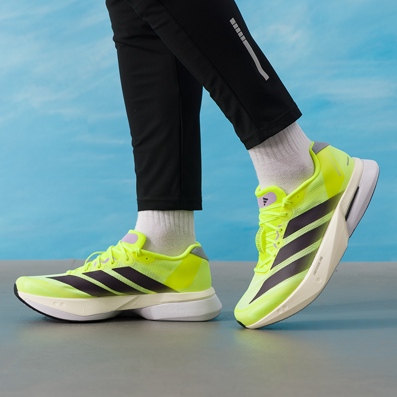 Chaussures pour hommes Adidas, - Lightweight Road Running Shoes avis et prix
